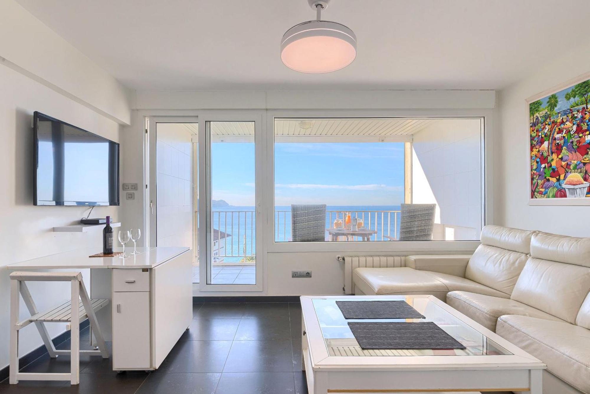 Vistas 180º, Al Mar, Puesta De Sol, Free Wifi-parking Apartment *